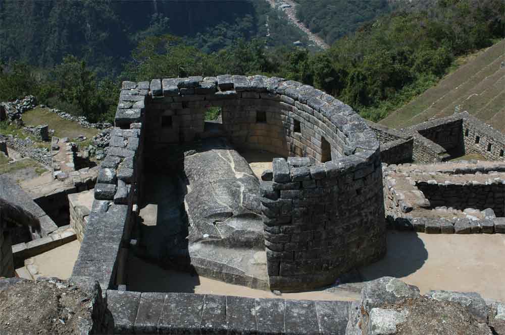 91 - Peru - Machu Picchu, templo del Sol
